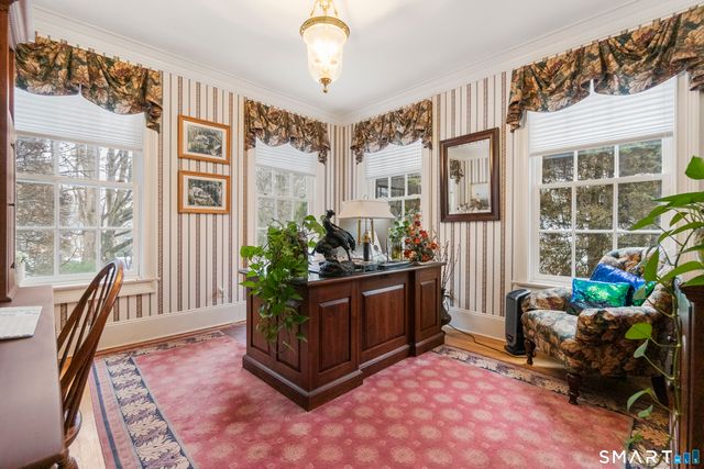 9 Perkins Road, Woodbridge, CT 06525