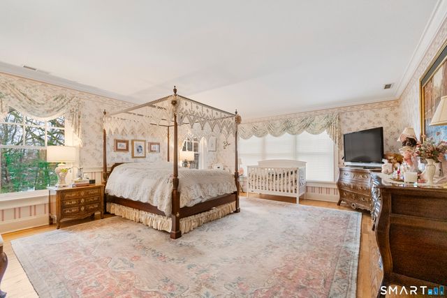 9 Perkins Road, Woodbridge, CT 06525
