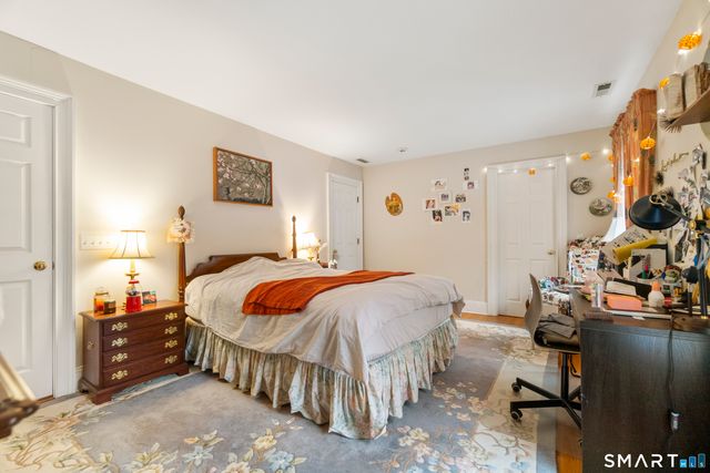 9 Perkins Road, Woodbridge, CT 06525