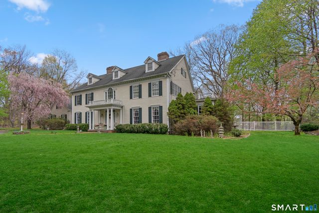 9 Perkins Road, Woodbridge, CT 06525