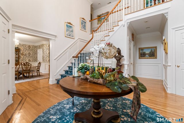 9 Perkins Road, Woodbridge, CT 06525