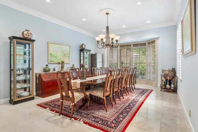 2540 Fairway Island Drive, Wellington, FL 33414