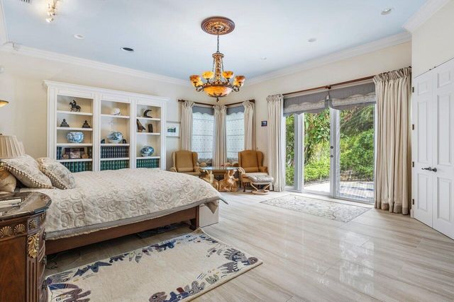 2540 Fairway Island Drive, Wellington, FL 33414