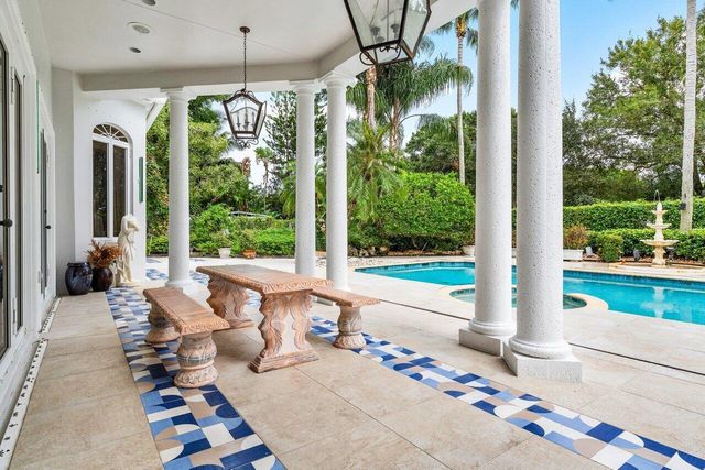 2540 Fairway Island Drive, Wellington, FL 33414