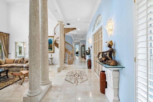 2540 Fairway Island Drive, Wellington, FL 33414