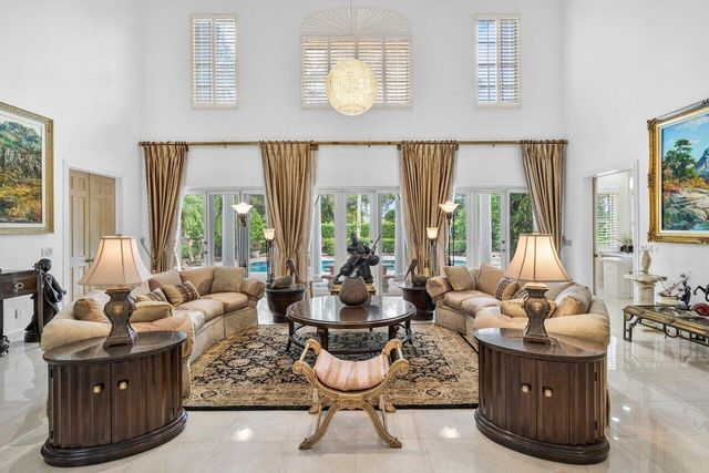 2540 Fairway Island Drive, Wellington, FL 33414