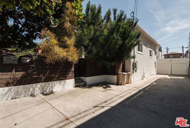 328 N Occidental Boulevard, Los Angeles, CA 90026