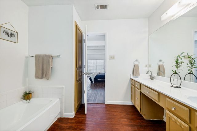 8720 Wind River Drive, Fort Worth, TX 76179