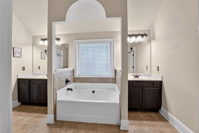 882 Nestling Drive, Lawrenceville, GA 30045