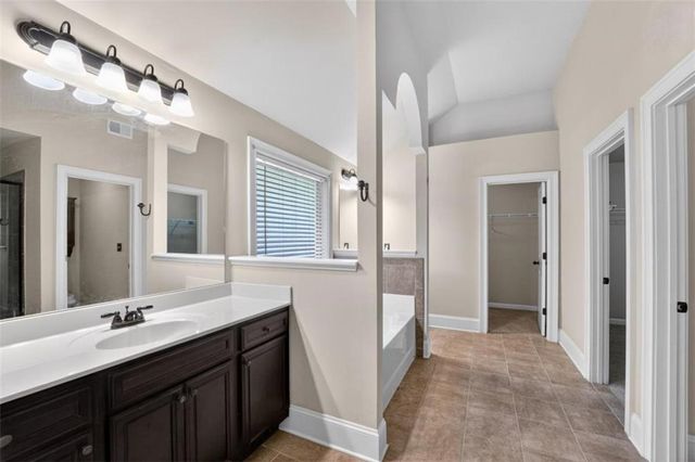 882 Nestling Drive, Lawrenceville, GA 30045