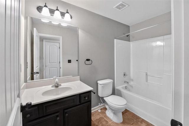 882 Nestling Drive, Lawrenceville, GA 30045