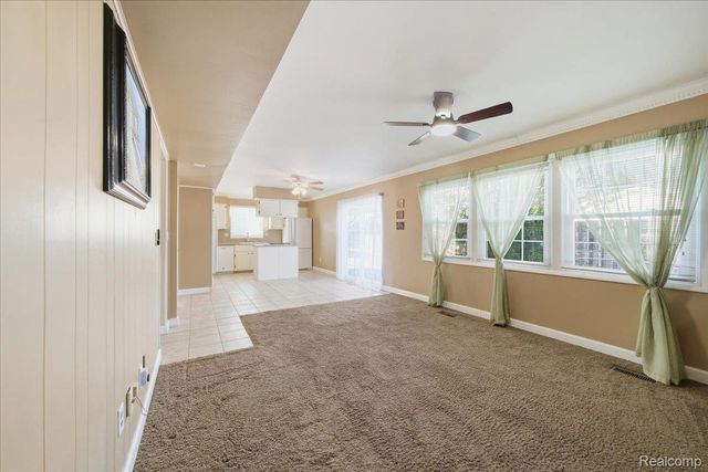 2635 Renshaw Drive, Troy, MI 48085