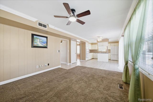 2635 Renshaw Drive, Troy, MI 48085