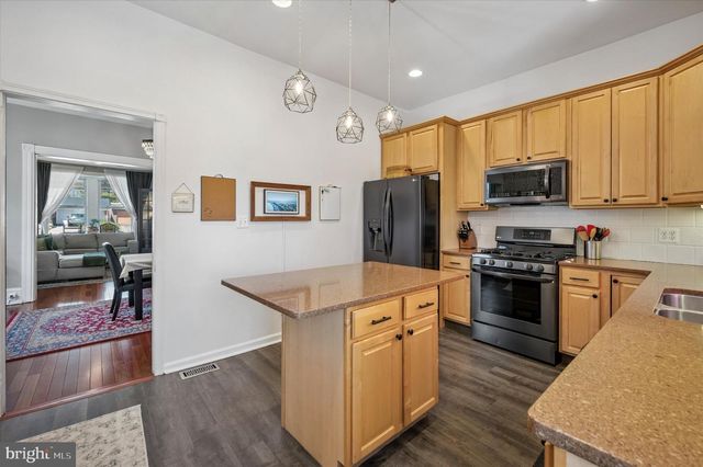 561 LEVERINGTON AVE, Philadelphia, PA 19128