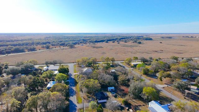 7757 NW 82nd Court, Okeechobee, FL 34972