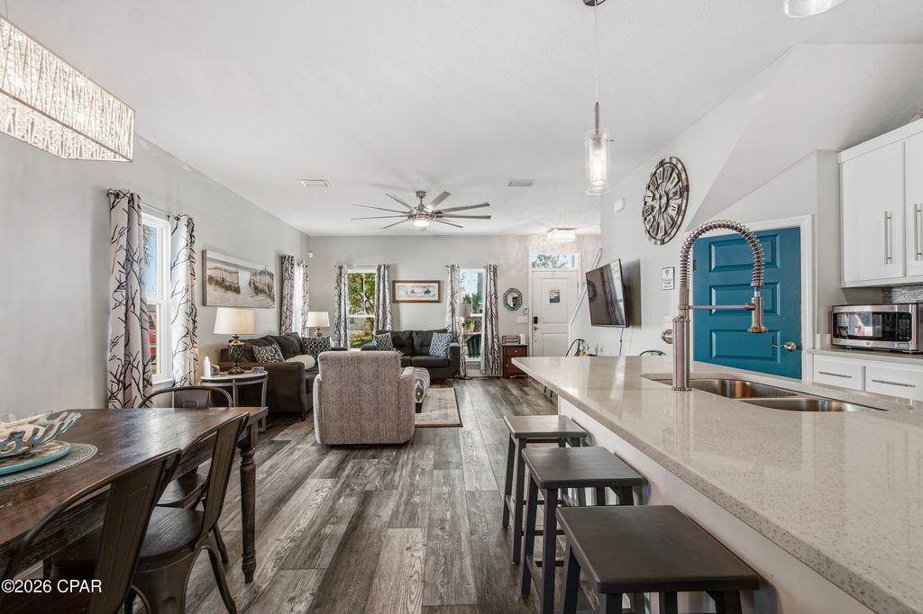 Image 14 of property listing at 5623 Hilltop Avenue, Panama City Beach, FL 32408