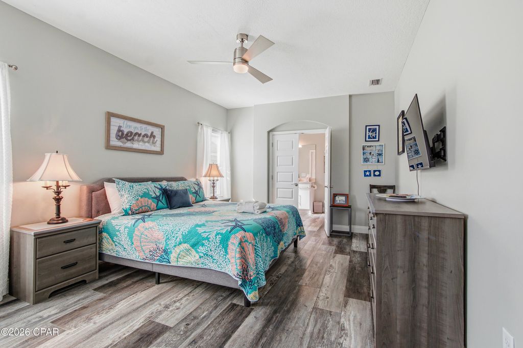 Image 18 of property listing at 5623 Hilltop Avenue, Panama City Beach, FL 32408