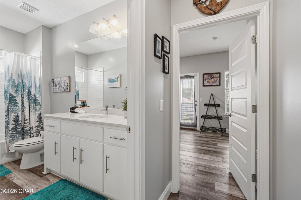 Image 27 of property listing at 5623 Hilltop Avenue, Panama City Beach, FL 32408