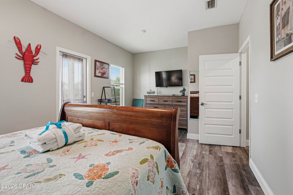 Image 35 of property listing at 5623 Hilltop Avenue, Panama City Beach, FL 32408