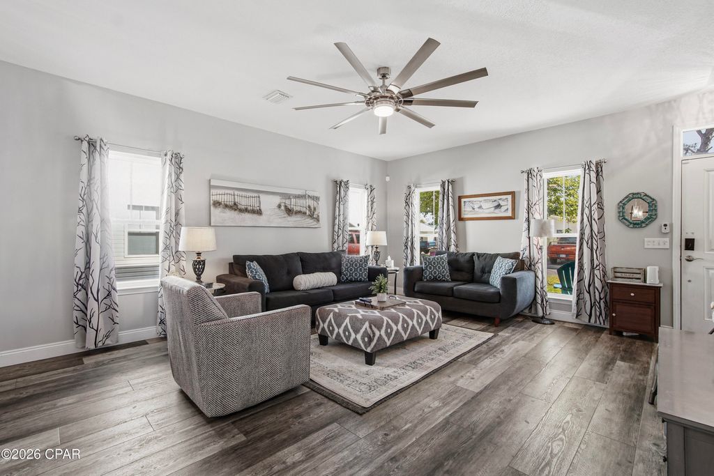 Image 5 of property listing at 5623 Hilltop Avenue, Panama City Beach, FL 32408