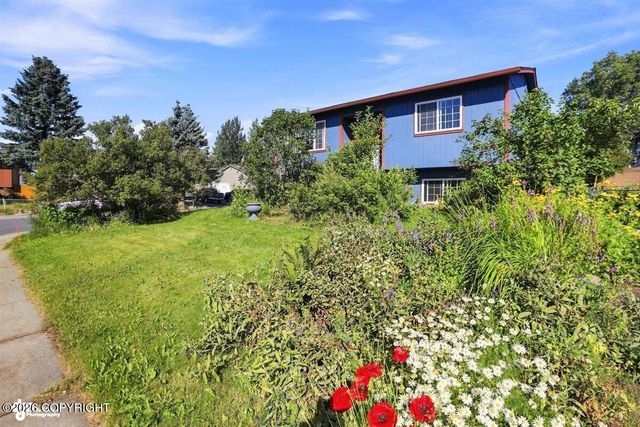 6601 Eileen Circle, Anchorage, AK 99507