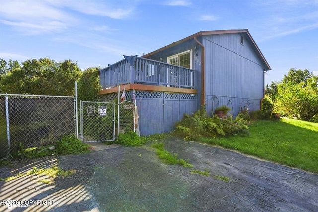 6601 Eileen Circle, Anchorage, AK 99507