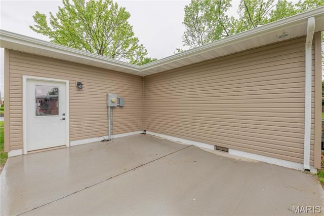 615 Texas Boulevard, Bethalto, IL 62010