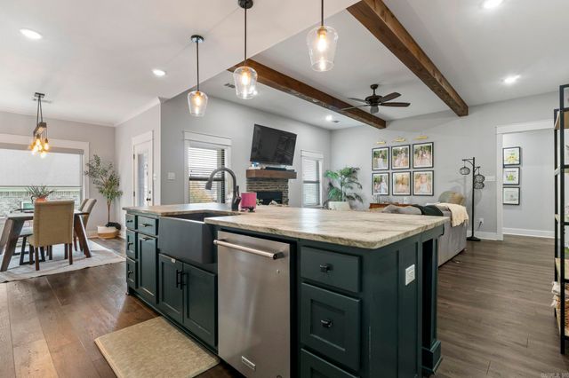 9500 Cliffside, Sherwood, AR 72120