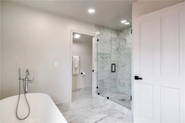 24408 Voltara Court, Calabasas, CA 91302