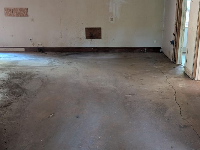 211 Goa Way, Lewiston, CA 96052