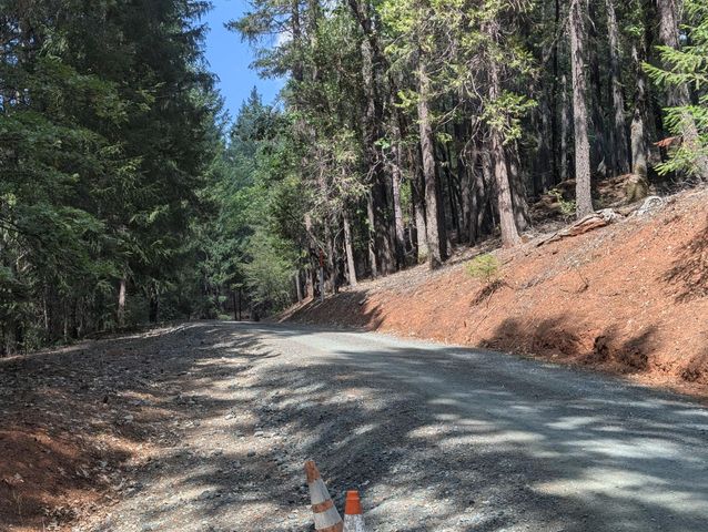 211 Goa Way, Lewiston, CA 96052