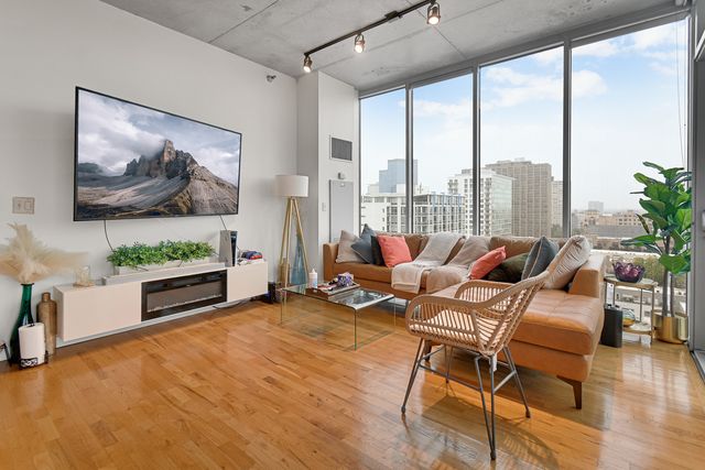 1720 S Michigan Avenue 1210, Chicago, IL 60616