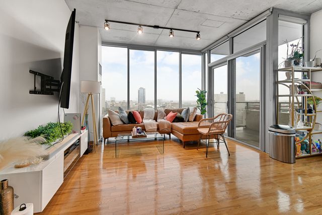 1720 S Michigan Avenue 1210, Chicago, IL 60616