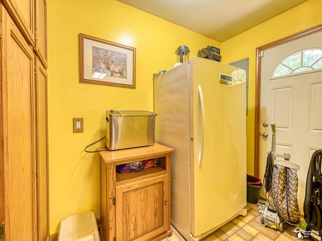 4496 School Road, Temperance, MI 48182