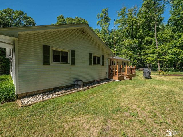 4496 School Road, Temperance, MI 48182