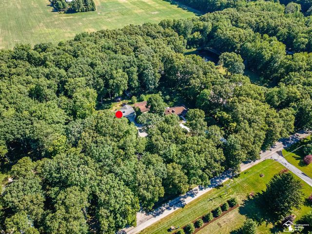 4496 School Road, Temperance, MI 48182