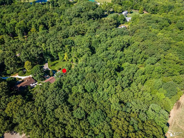 4496 School Road, Temperance, MI 48182