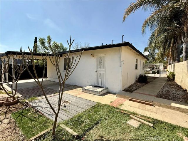 14840 Polk Street, Sylmar, CA 91342