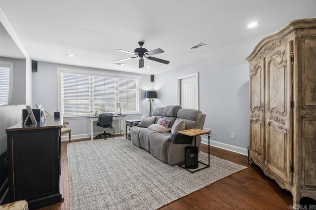 9017 Naples Cove, Benton, AR 72019