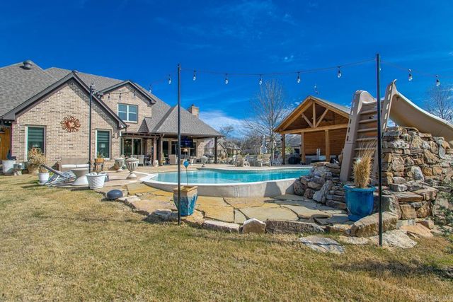 9017 Naples Cove, Benton, AR 72019