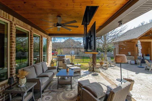 9017 Naples Cove, Benton, AR 72019