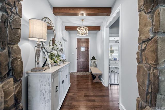 9017 Naples Cove, Benton, AR 72019