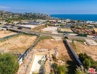3619 Seahorn Drive, Malibu, CA 90265