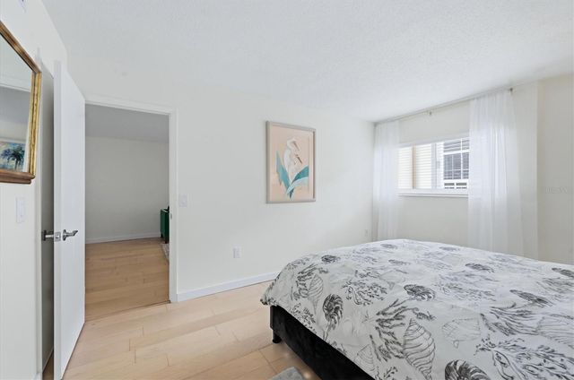 995 LAGUNA DRIVE 103, Venice, FL 34285