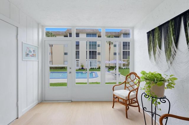 995 LAGUNA DRIVE 103, Venice, FL 34285