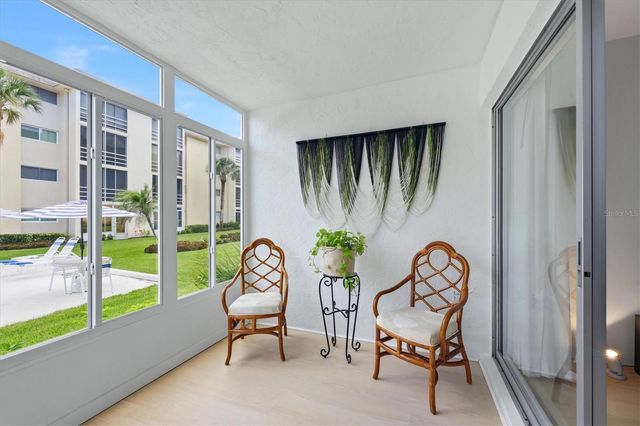 995 LAGUNA DRIVE 103, Venice, FL 34285