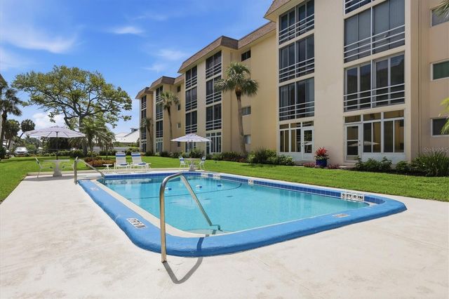 995 LAGUNA DRIVE 103, Venice, FL 34285