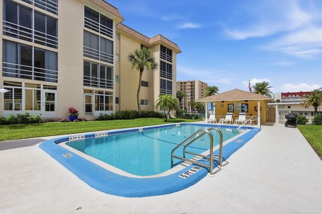 995 LAGUNA DRIVE 103, Venice, FL 34285