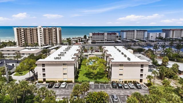 995 LAGUNA DRIVE 103, Venice, FL 34285