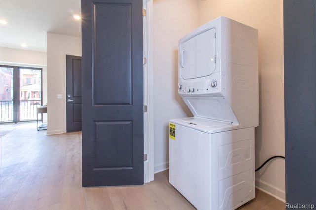 4130 TRUMBULL Street 2, Detroit, MI 48208